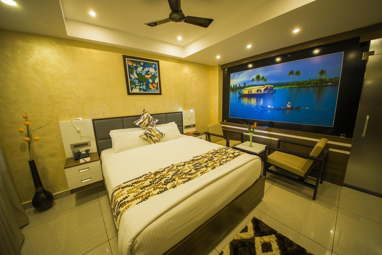 Hotel The Renai Cochin Kochi Exterior foto
