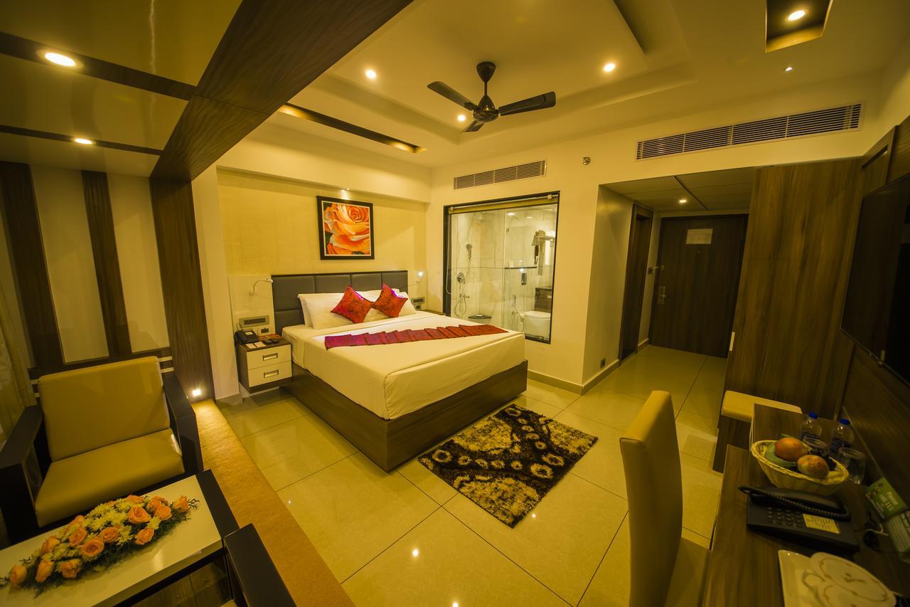 Hotel The Renai Cochin Kochi Exterior foto