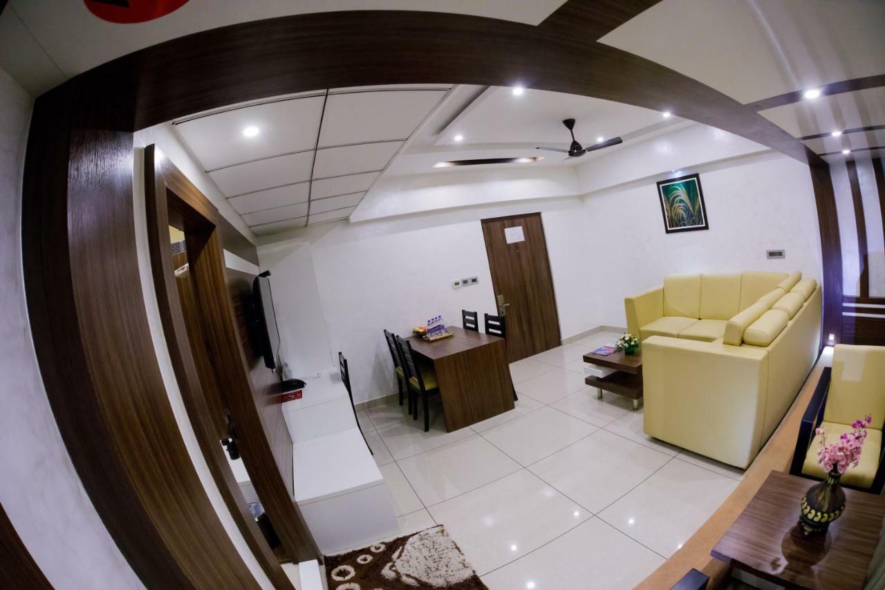 Hotel The Renai Cochin Kochi Exterior foto